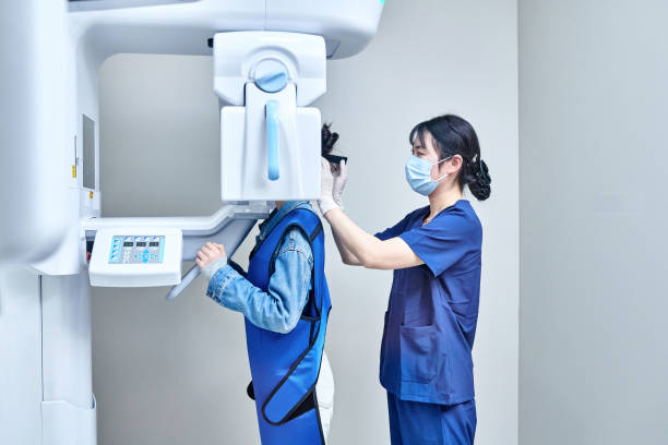 Best Weekend Emergency Dentist in Lla Lla, WA
